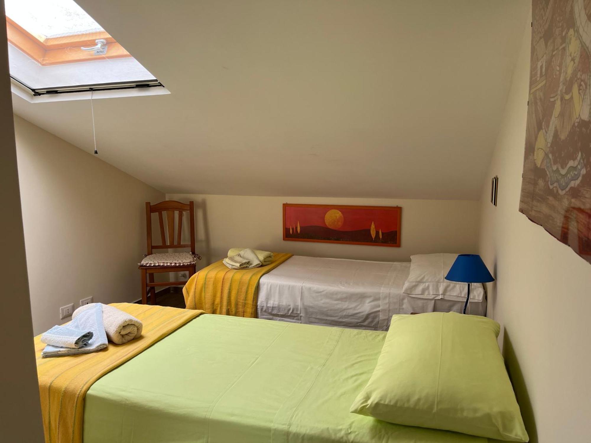 Yellow House Apartment Fiumefreddo di Sicilia Exterior photo